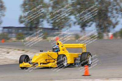 media/May-01-2022-CalClub SCCA (Sun) [[03a481c204]]/Group 6/Qualifying (I5)/